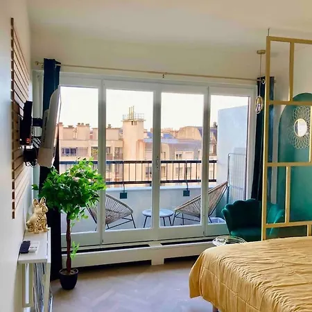 16eme, Neuf, Dore So Chic Et Balcon *
